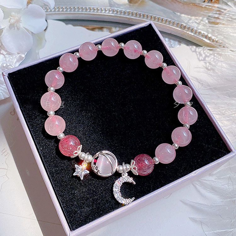 Bratara cu design feminin cu piatra sidefata usoara