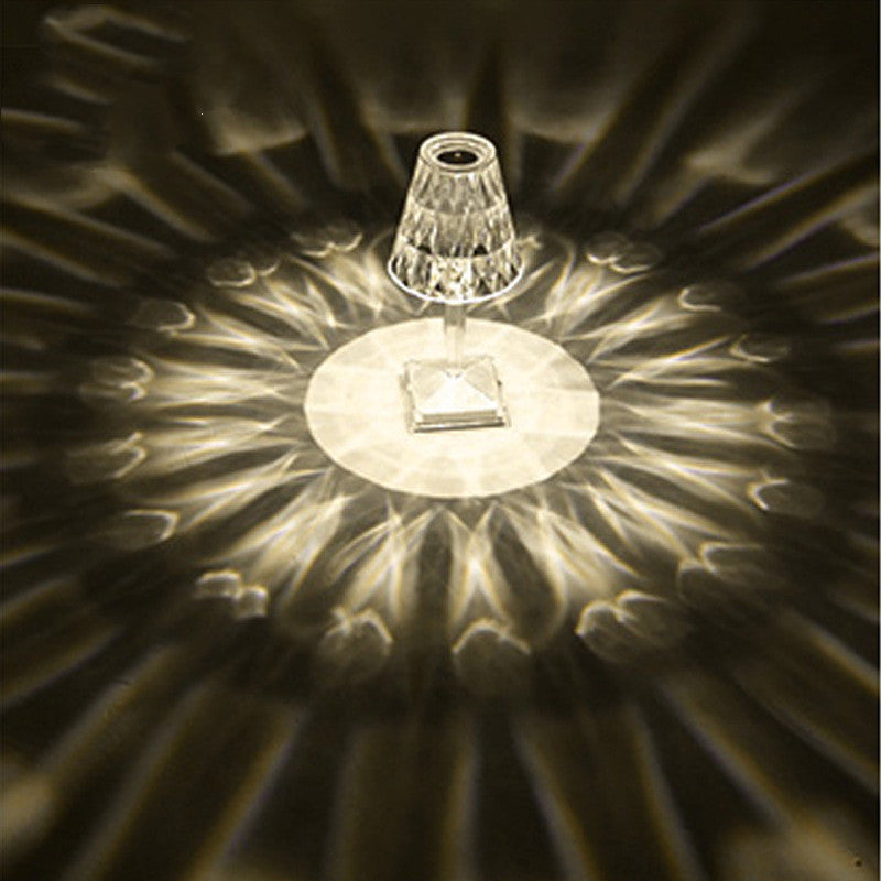 Lampa de masa cu efect de cristal