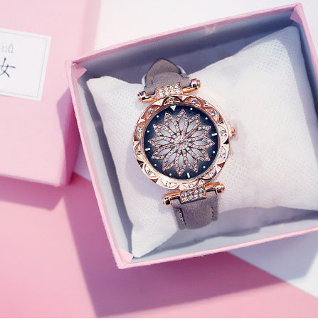 Ceas de dama cu efect de diamant