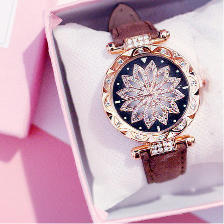 Ceas de dama cu efect de diamant