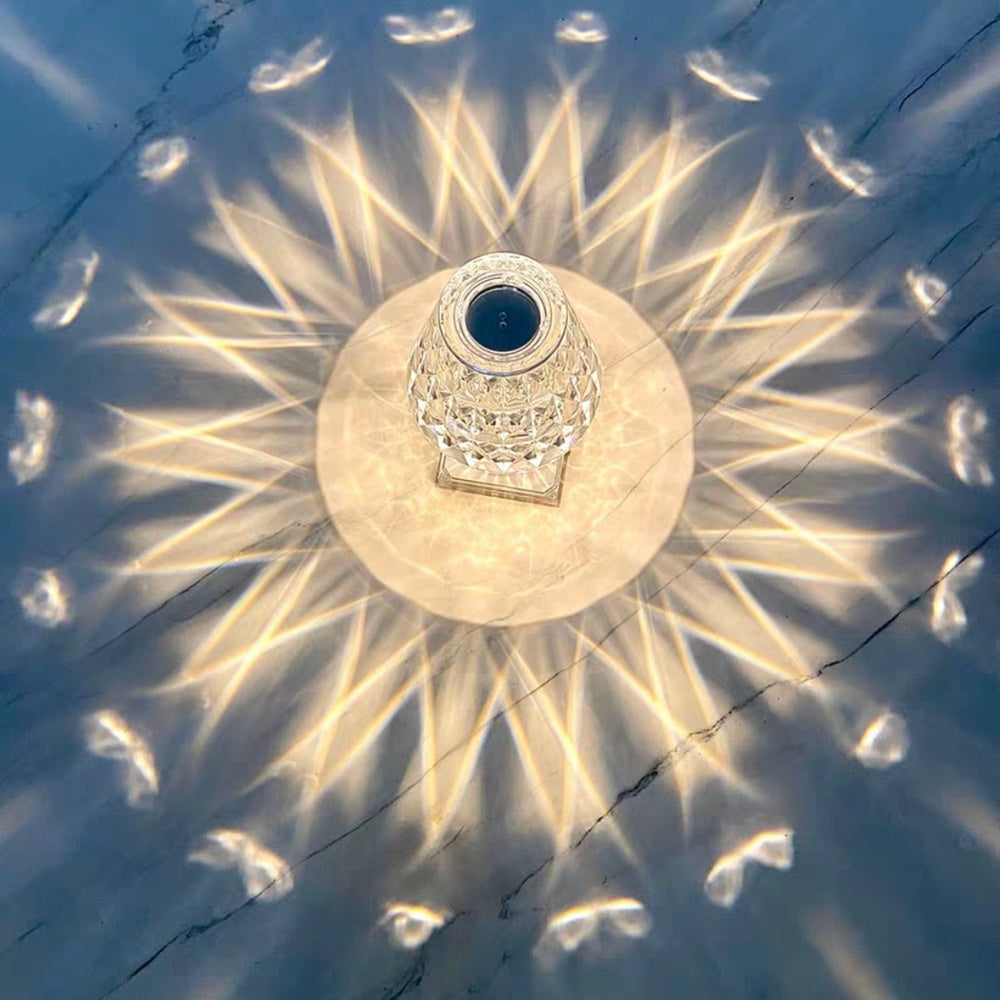 Lampa de masa cu efect de cristal
