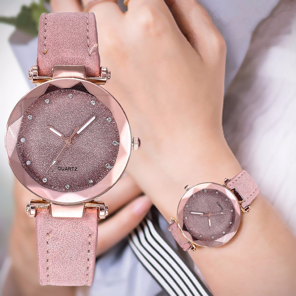 Ceas elegant de dama, cu strasuri cu efect de diamant si curea din piele