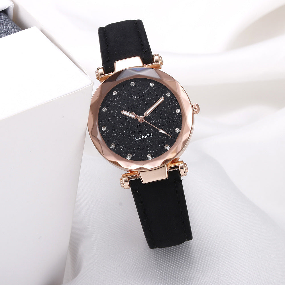 Ceas elegant de dama, cu strasuri cu efect de diamant si curea din piele
