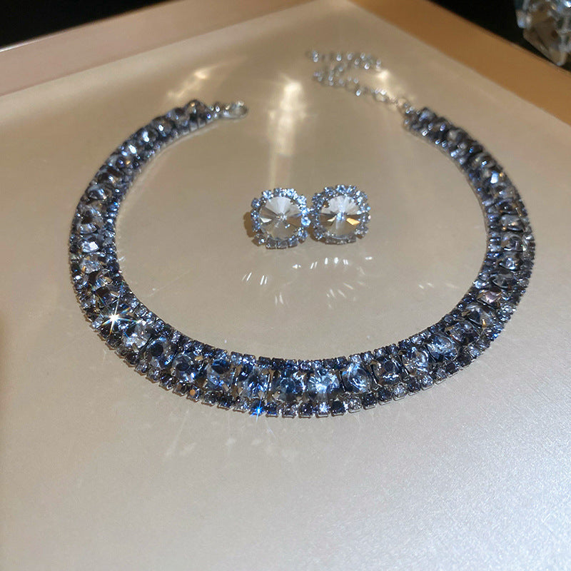Set colier cu cercei patrati, efect de diamant