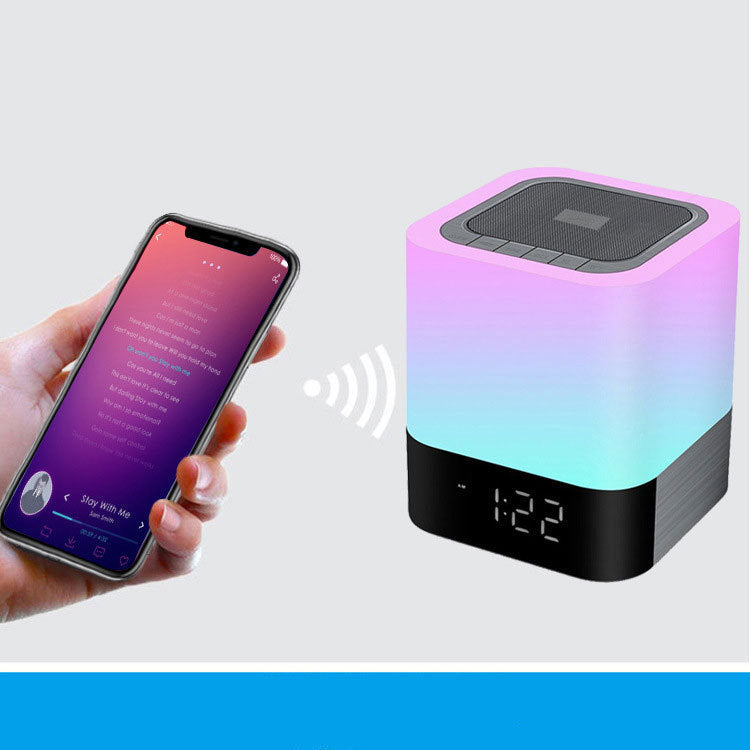 Difuzor Bluetooth cu lumina LED multicolora, afisare ora