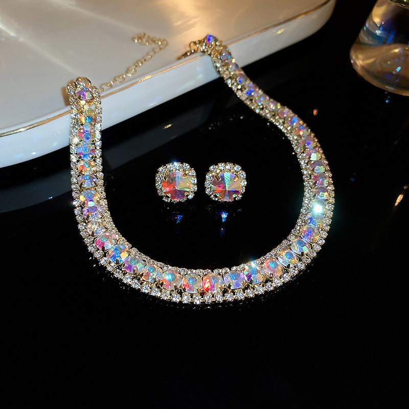 Set colier cu cercei patrati, efect de diamant