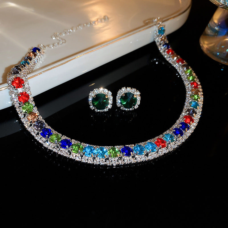 Set colier cu cercei patrati, efect de diamant