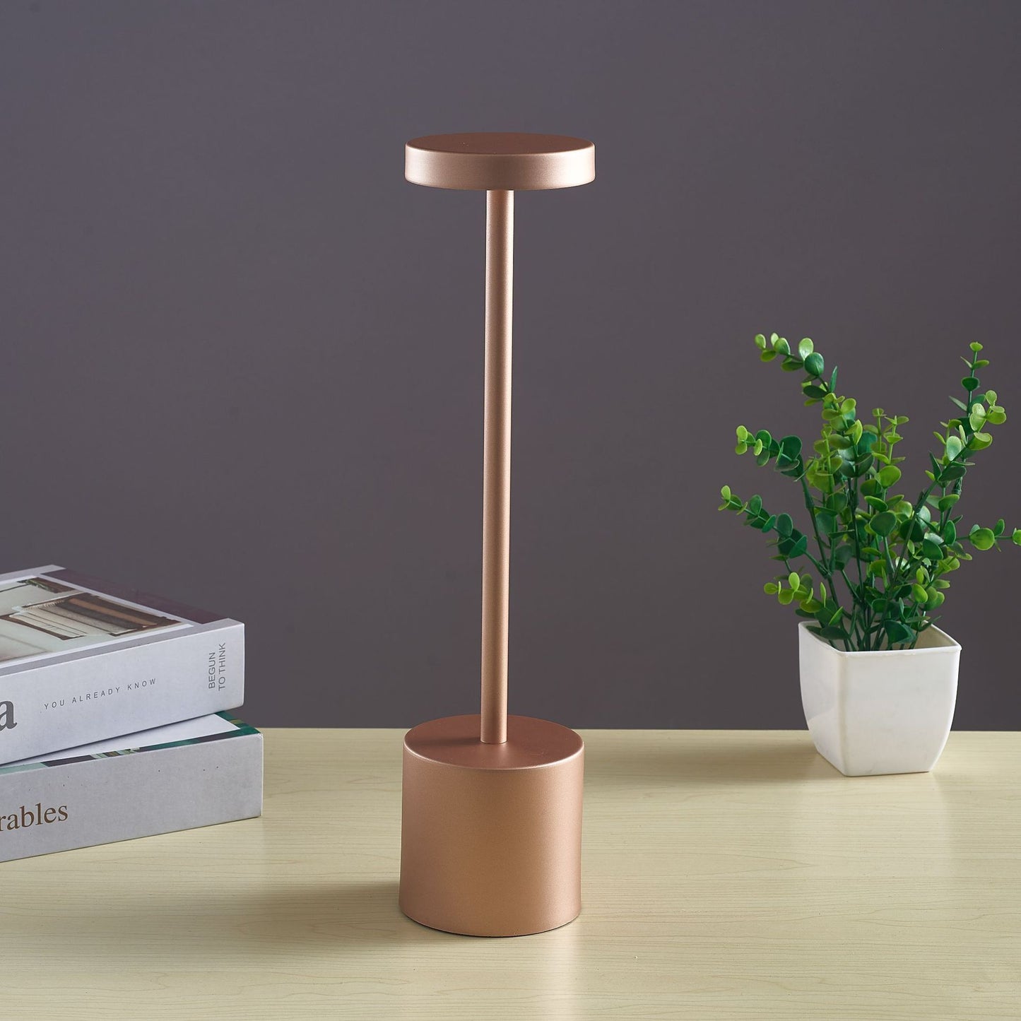 Lampă de masă cu LED-uri cu atingere nordică în formă de I