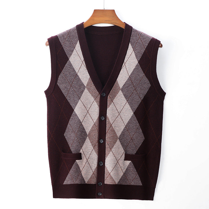 Sleeveless men's wool vest