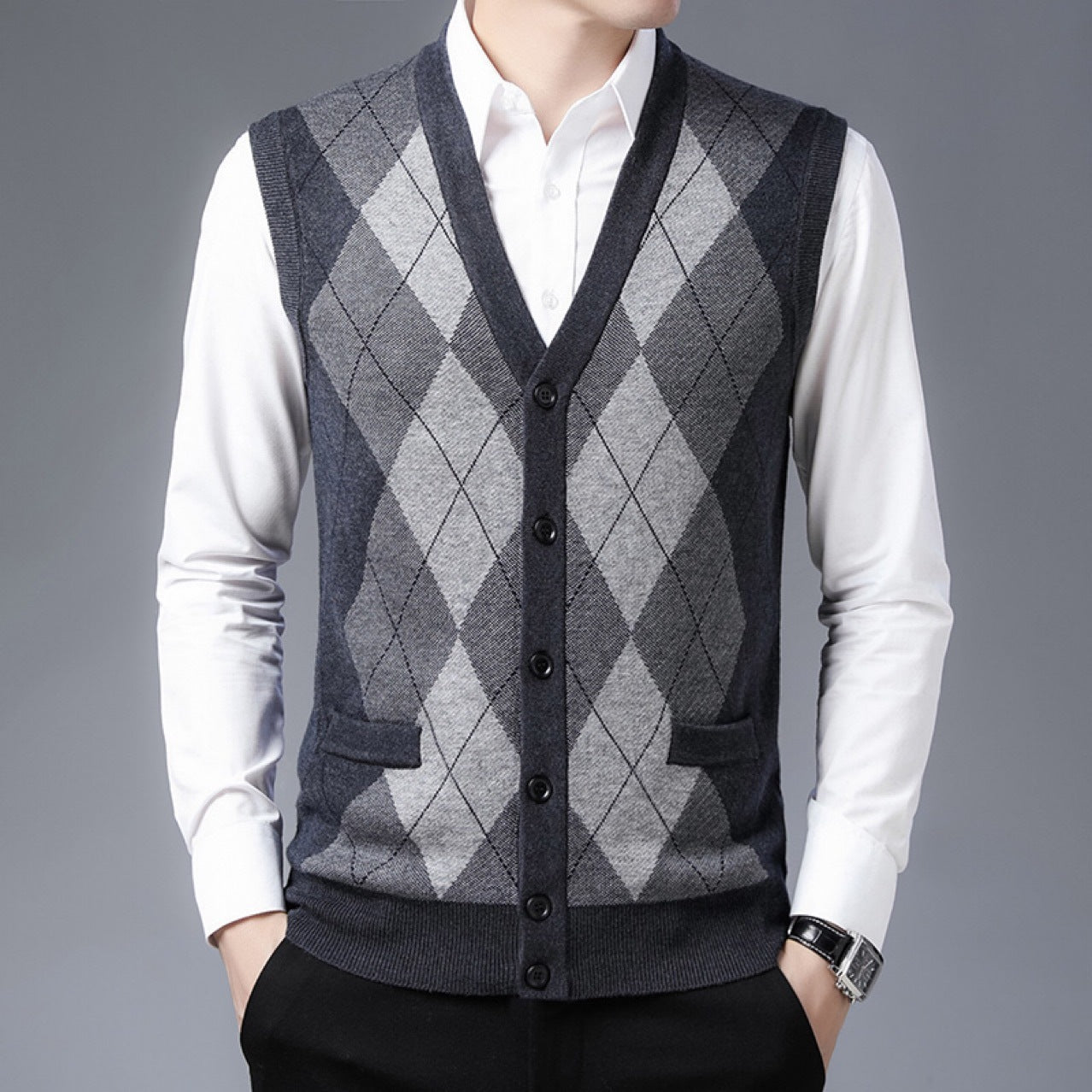 Sleeveless men's wool vest