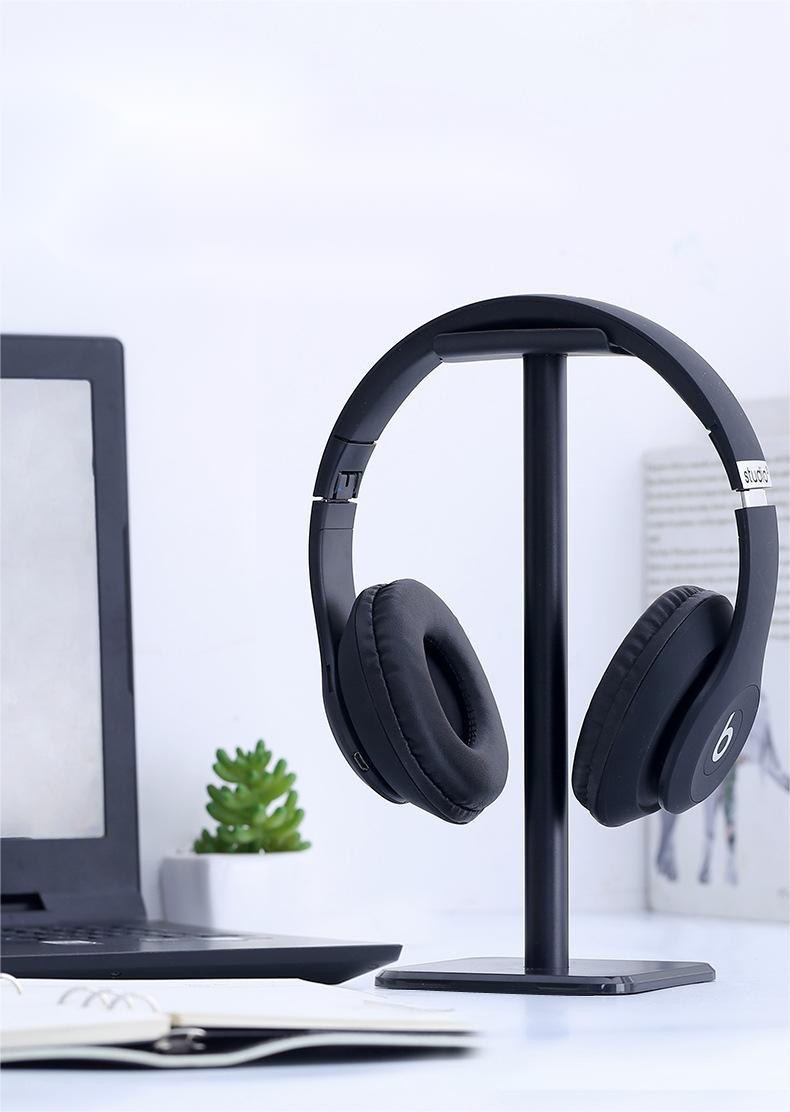 Stylish desk headphone rest