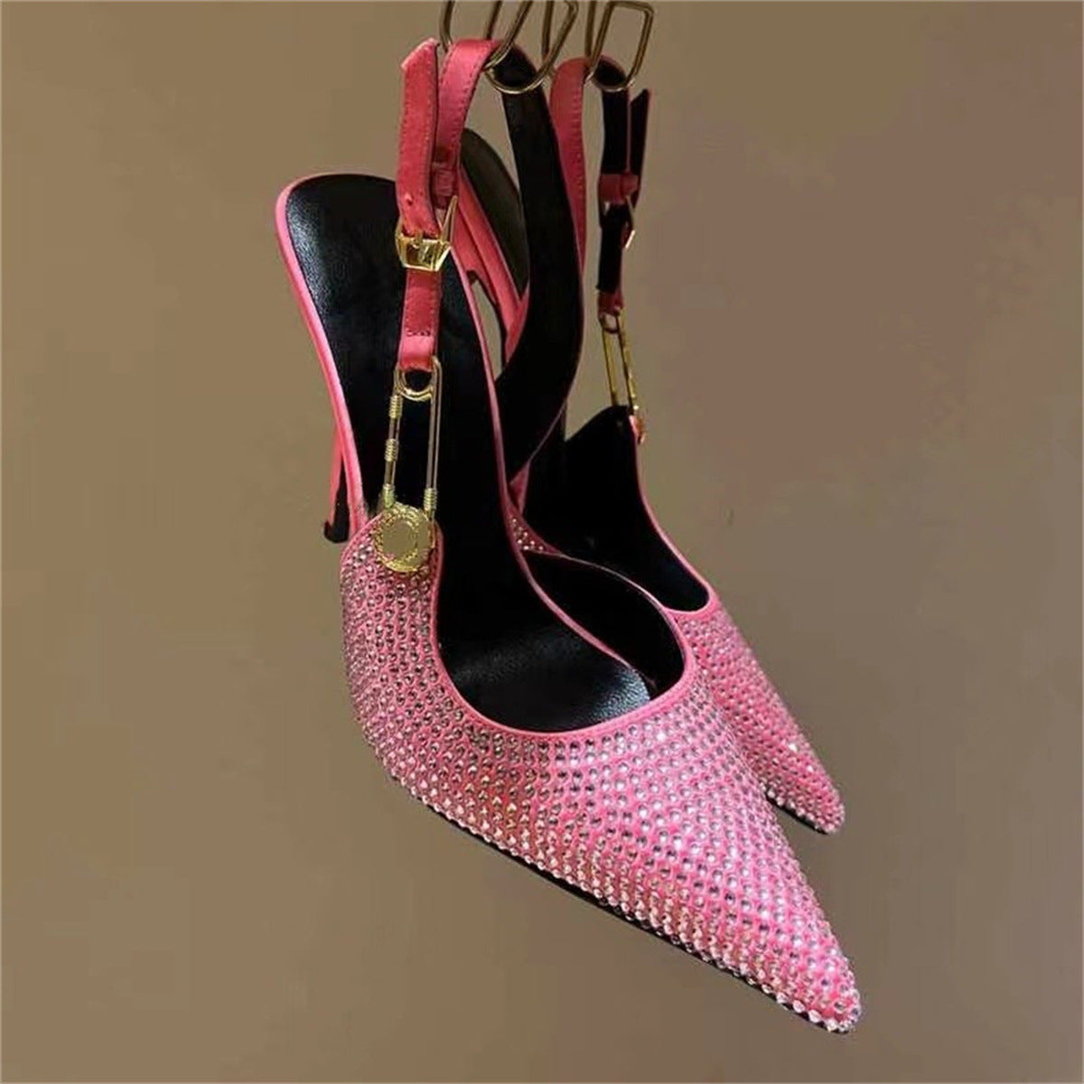 Scarpe da donna con tacco alto, cinturino e strass