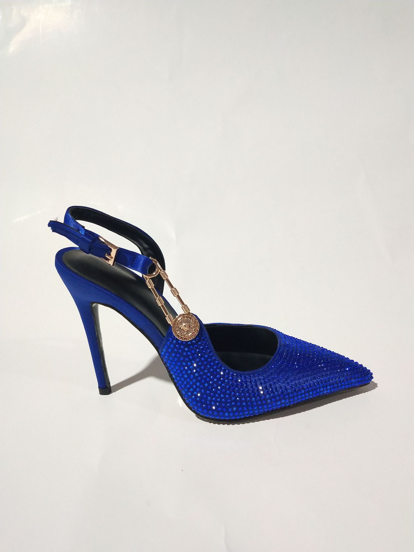 Scarpe da donna con tacco alto, cinturino e strass